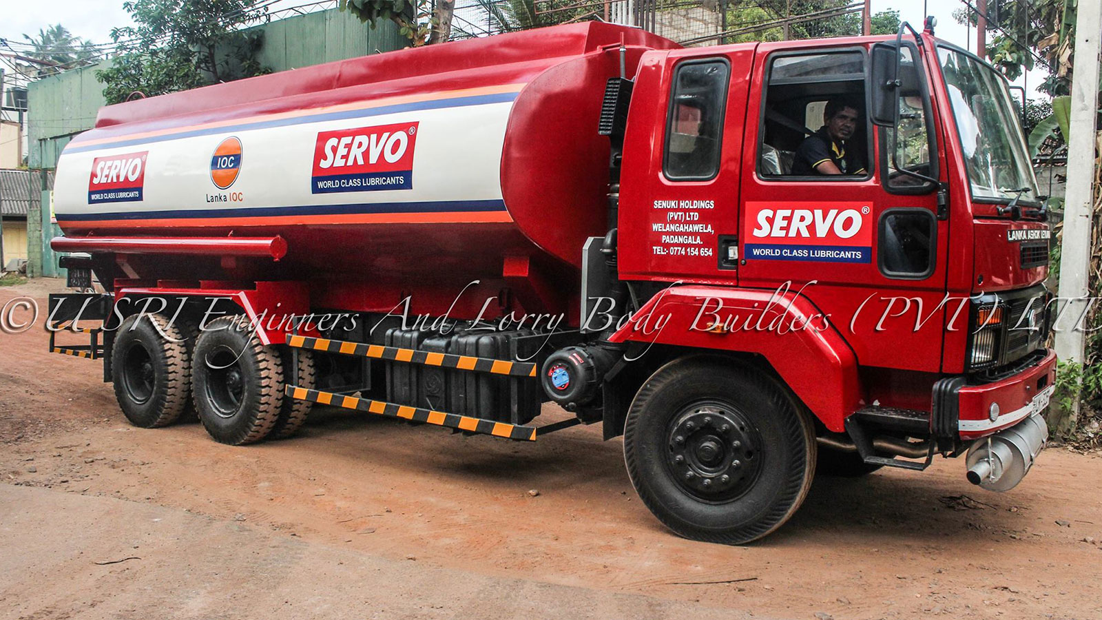 Fuel & Water Bowsers from USRI Lorry Body Sri Lanka